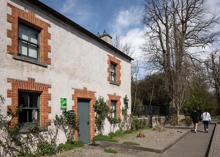 Castletown Gate House